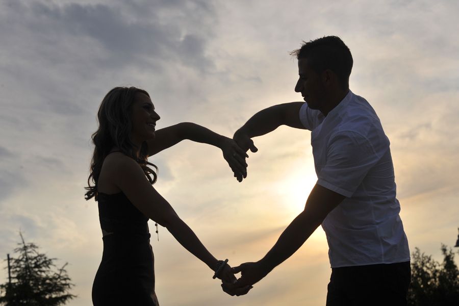 Mississauga engagement photographer